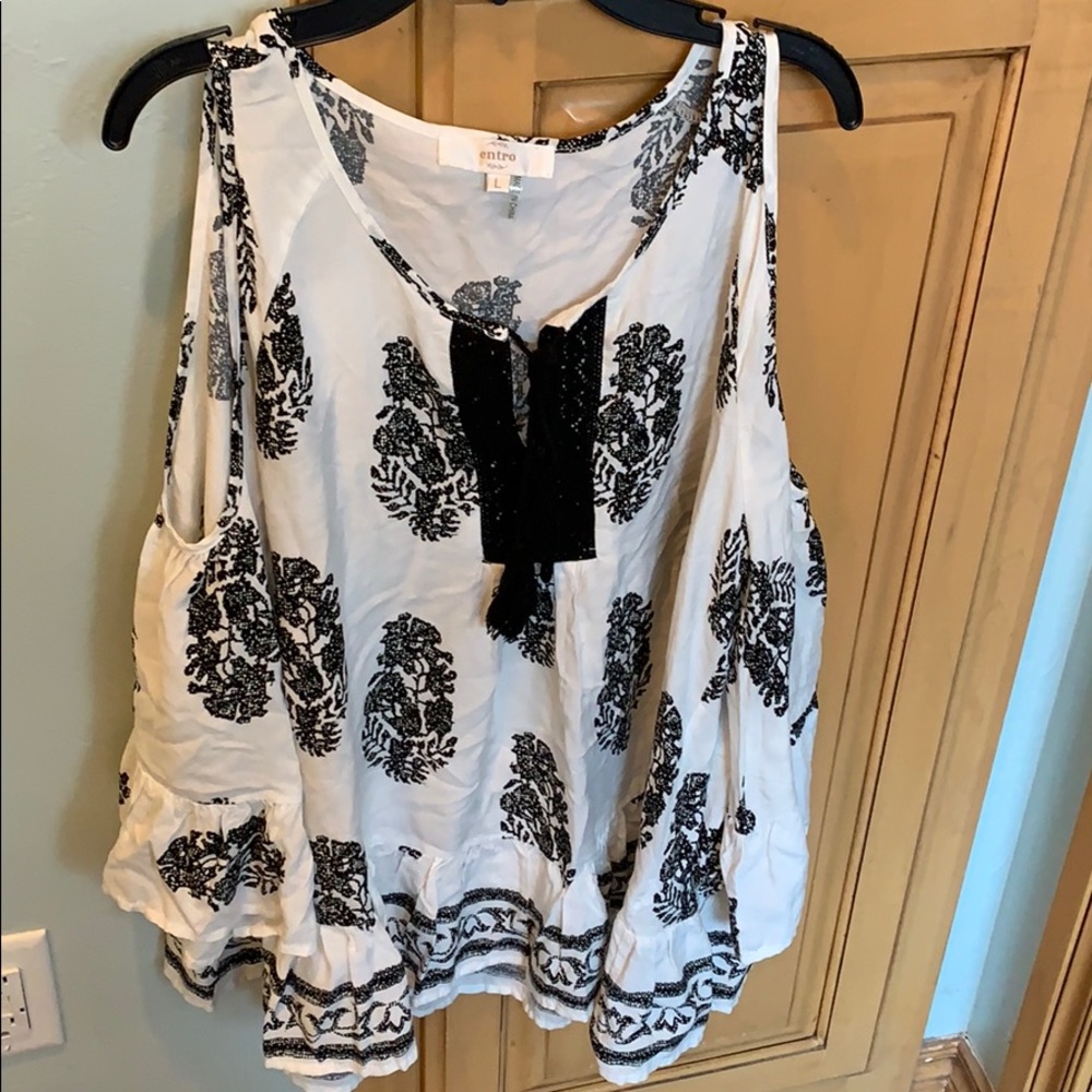 Cold shoulder shirt